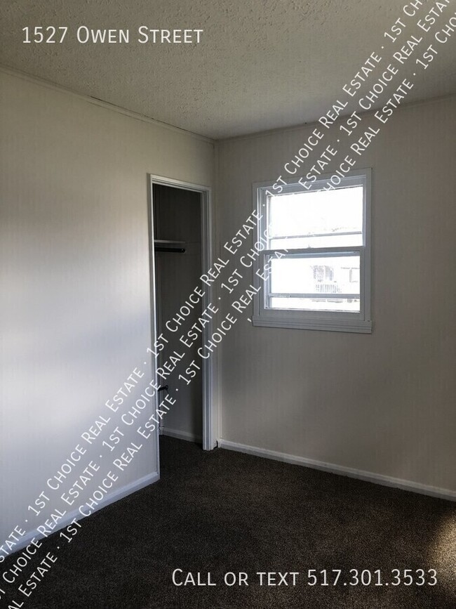 Building Photo - 3-BDR 1-BTH House - Pet Friendly