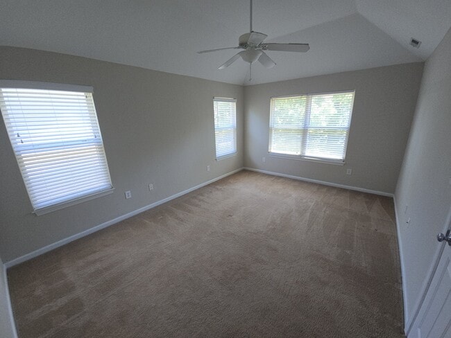 Building Photo - 908 Terrace Ave