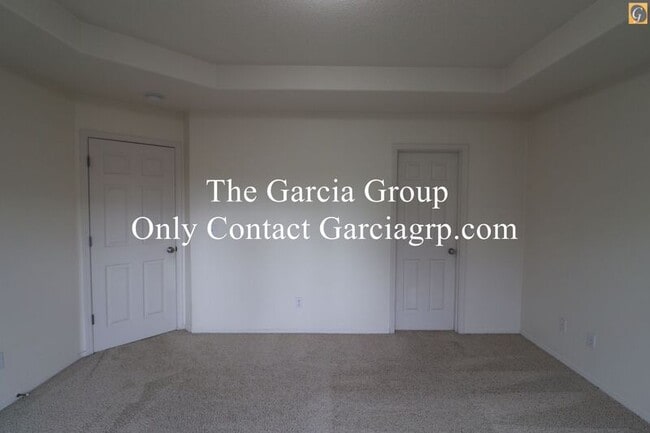 Building Photo - 6034 Northeast Birch Street