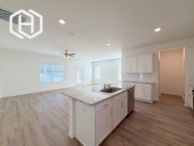 Building Photo - 2068 Gadwall Dr