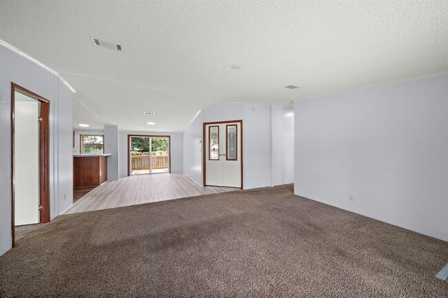 Building Photo - 16504 Brittany Way