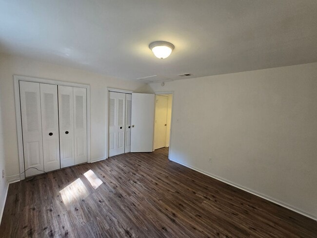 Building Photo - Prince George Commons Townhomes