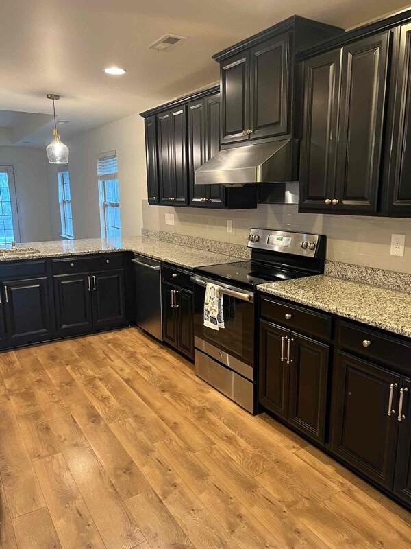 Building Photo - 2461 Belltown Dr SW