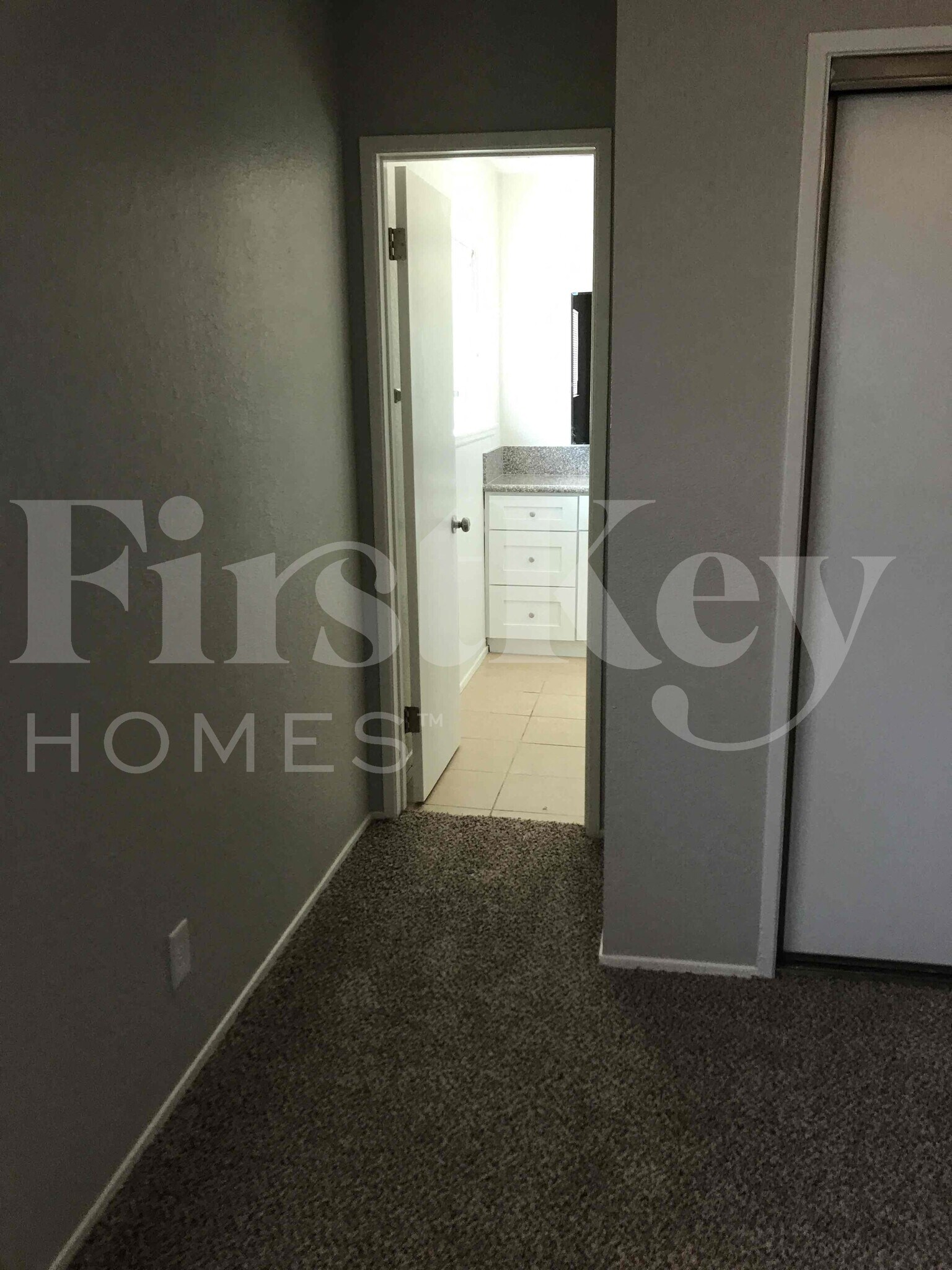 Building Photo - 1810 Renada Cir