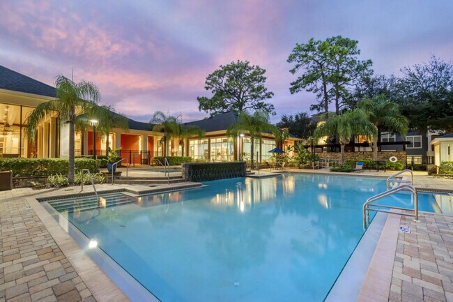 Building Photo - 1770 Bearberry Cir