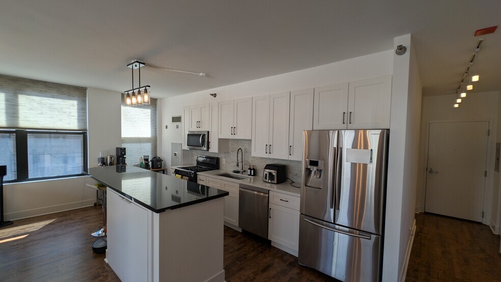 Kitchen - 330 N Jefferson St