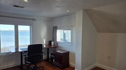 Building Photo - 16 Homestead Ave