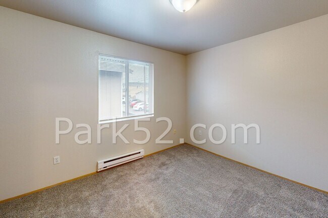 Building Photo - Tacoma Area 3 Bedroom Townhome