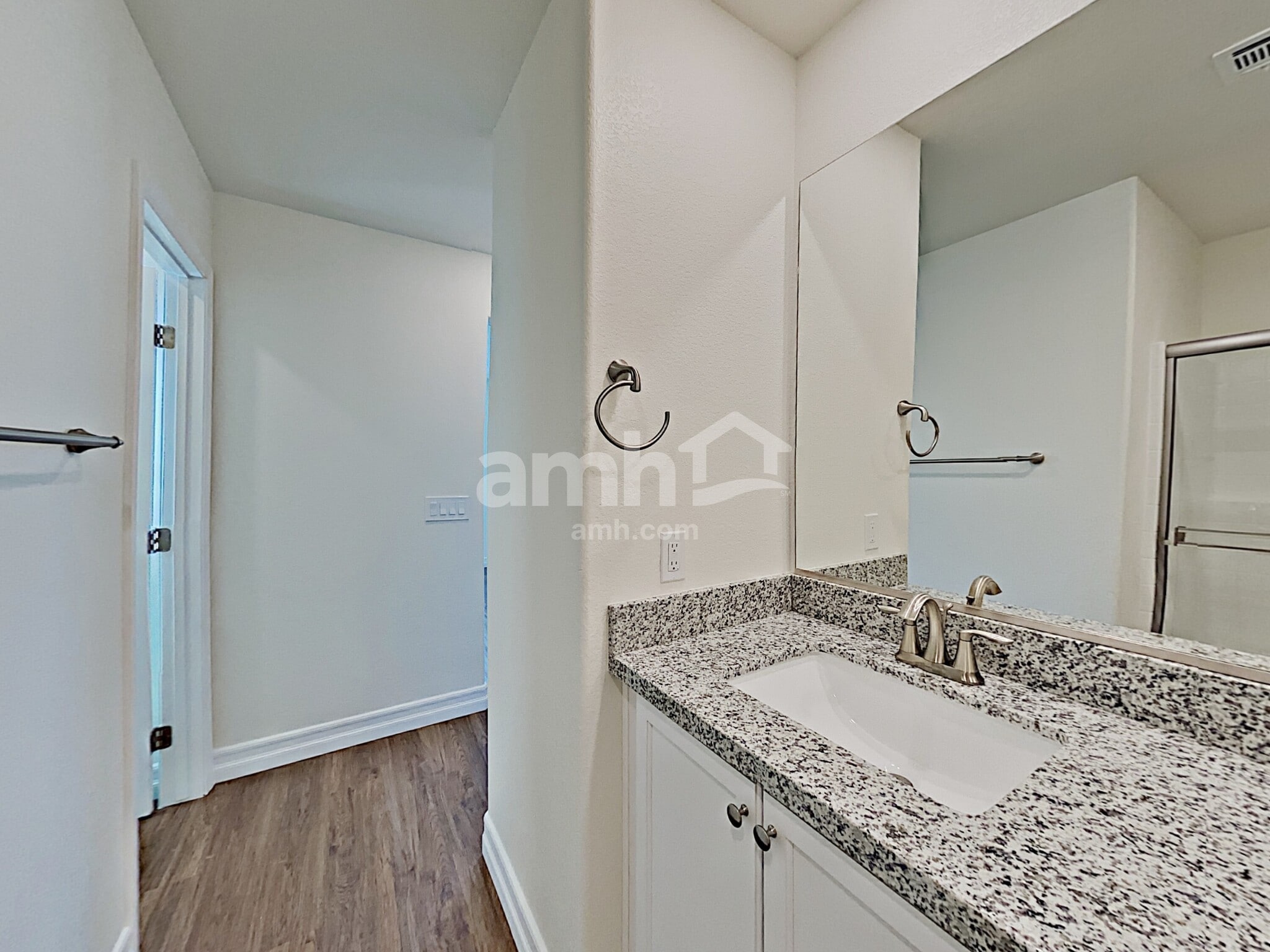 Building Photo - 9875 S Eastern Ave