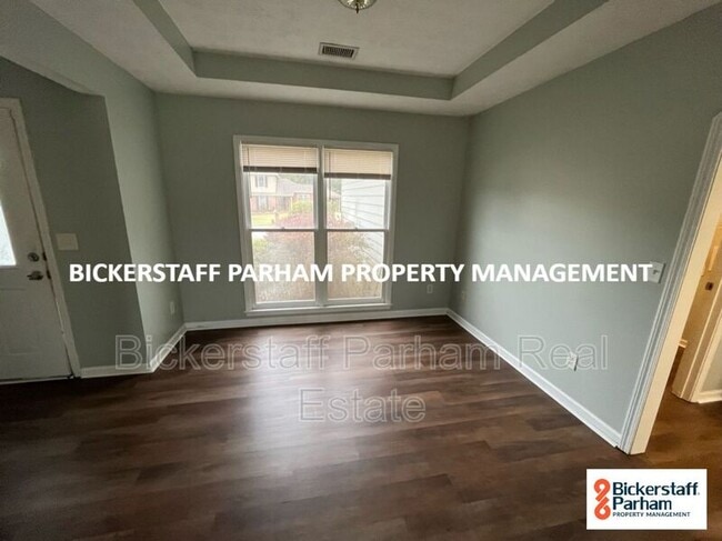 Building Photo - 6226 Bayberry Dr