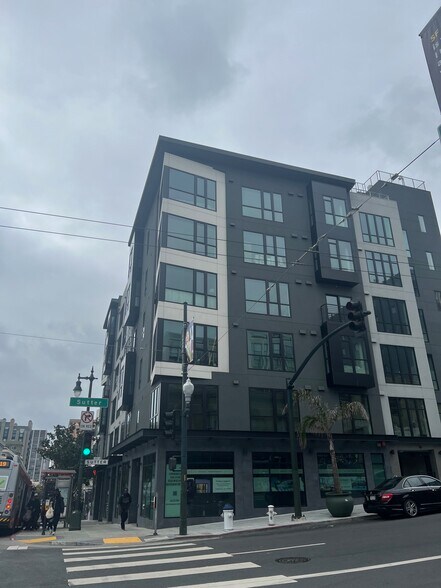 Building Photo - 1201 Sutter St