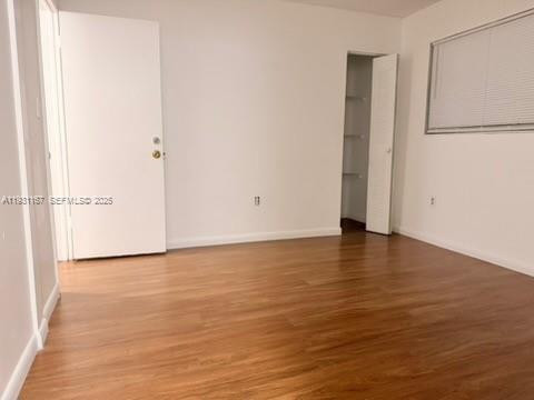 Building Photo - 9359 Fontainebleau Blvd