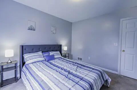 Building Photo - 1019 Cricket Ln