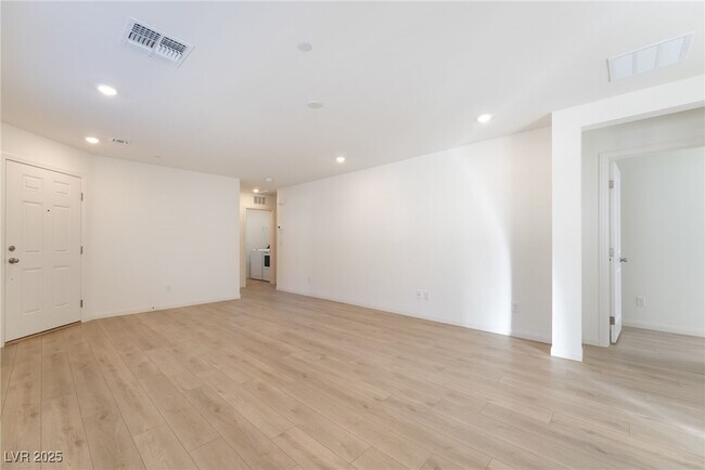 Building Photo - 3895 Riley Rose Ave