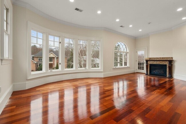 Building Photo - 75 Woodfall Rd