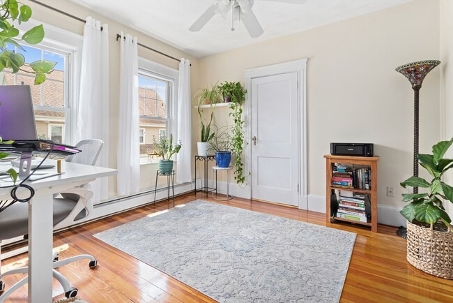 Building Photo - 69 Orchard St