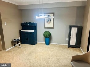 Building Photo - 60104 Delaire Landing Rd