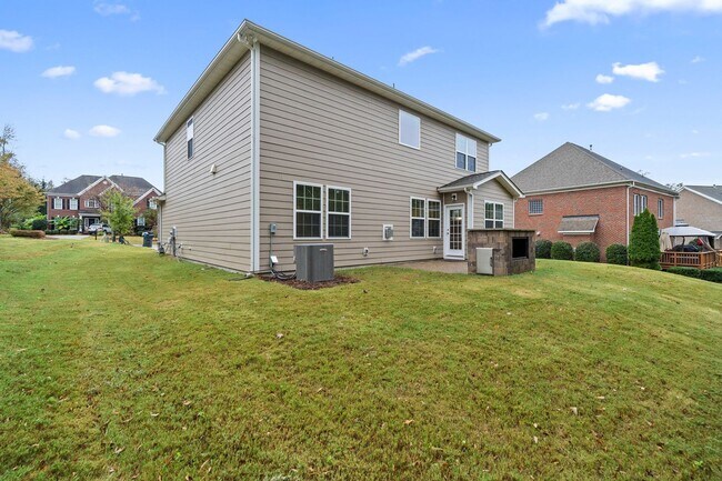 Building Photo - This Almost New Construction home, with 5 bedrooms & 4 baths