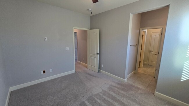 Building Photo - Beautiful two story Spanish springs home