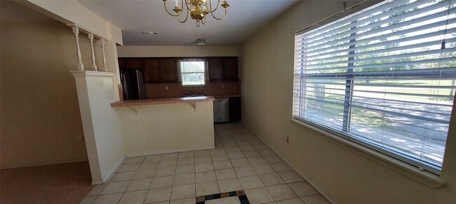 Building Photo - 6715 Grace Ln