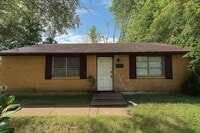 Building Photo - 2413 N Gathings Dr