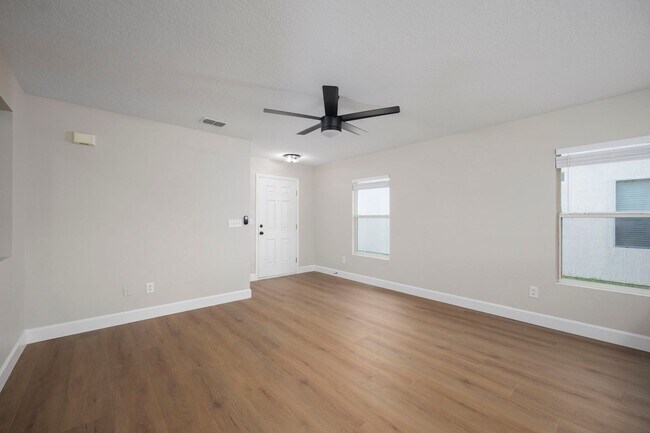 Building Photo - Fully Renovated Samara Lakes Home with Stunning Water Views!