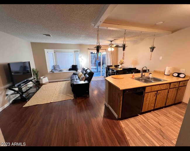Building Photo - 20621 N 31st Ave