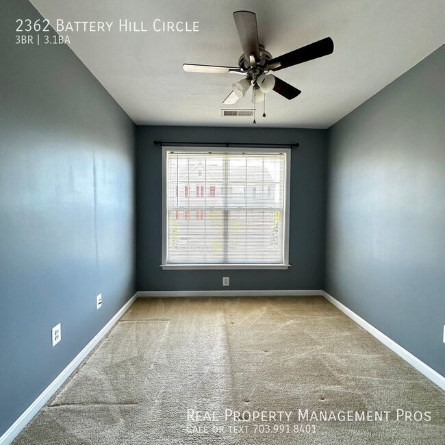 Building Photo - 2362 Battery Hill Cir