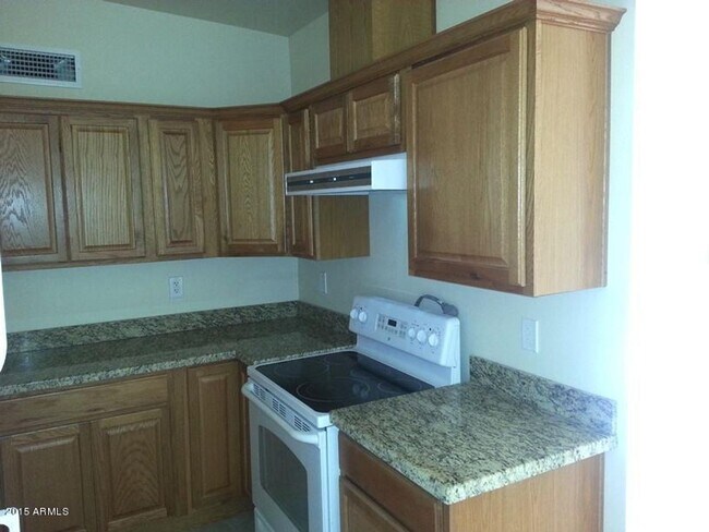 Building Photo - 7010 N 68th Dr