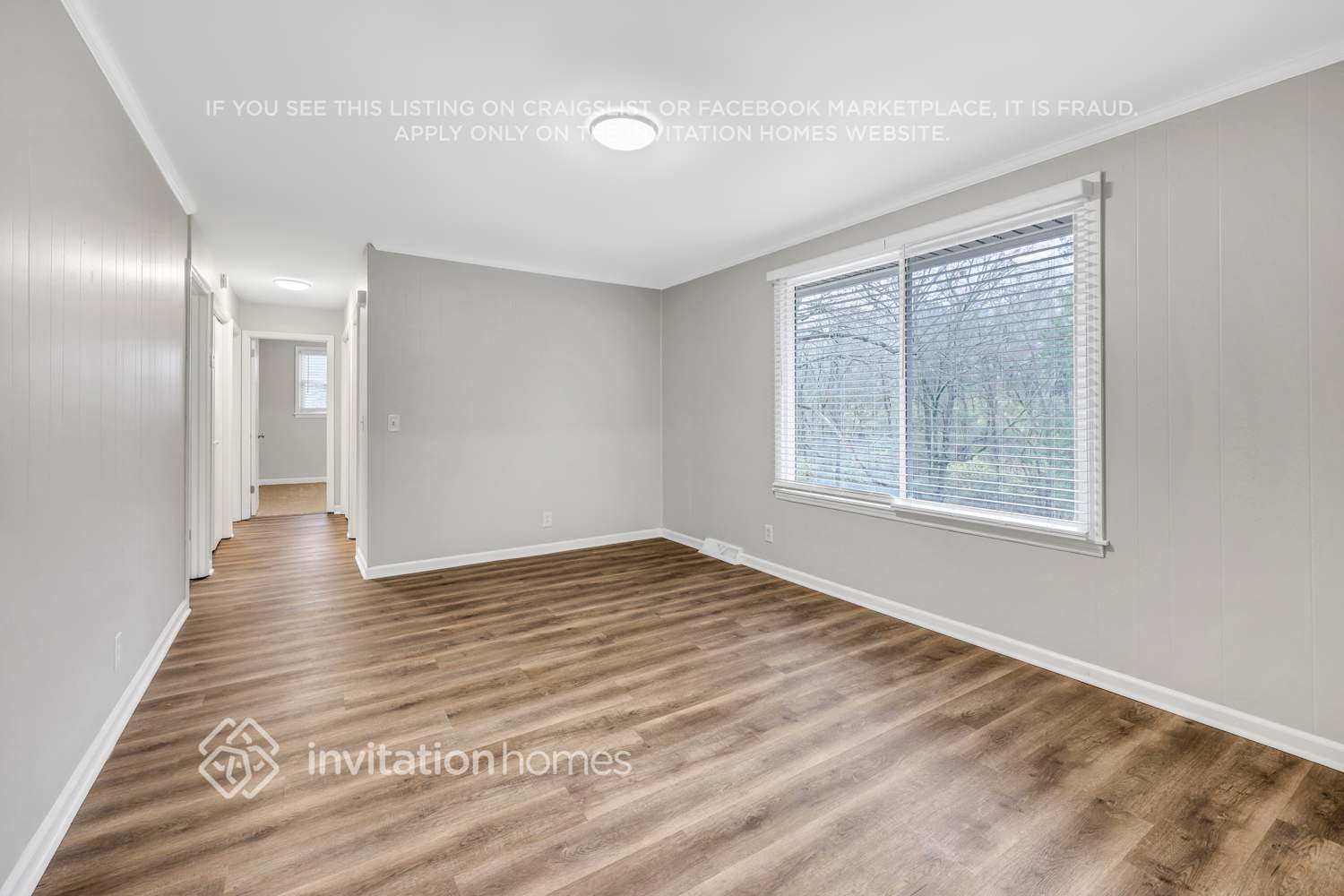 Building Photo - 3291 Niagara Dr