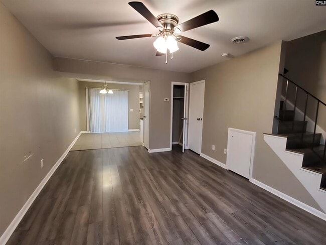 Building Photo - 524 Wessinger St