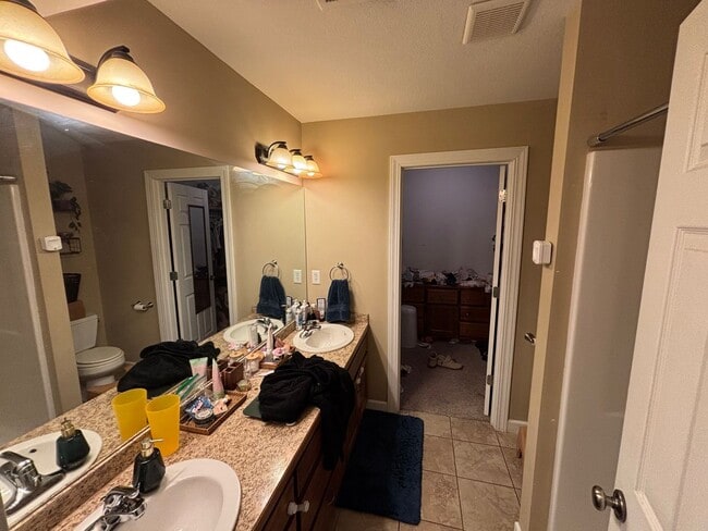 Building Photo - Spacious 3 Bed / 2.5 Bath Duplex – West Manhattan