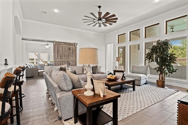 Building Photo - 5435 Farm Hill Way