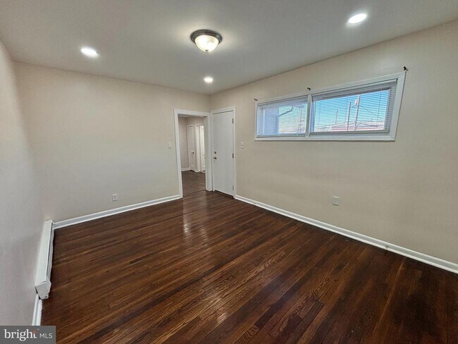 Building Photo - 518 N Black Horse Pike