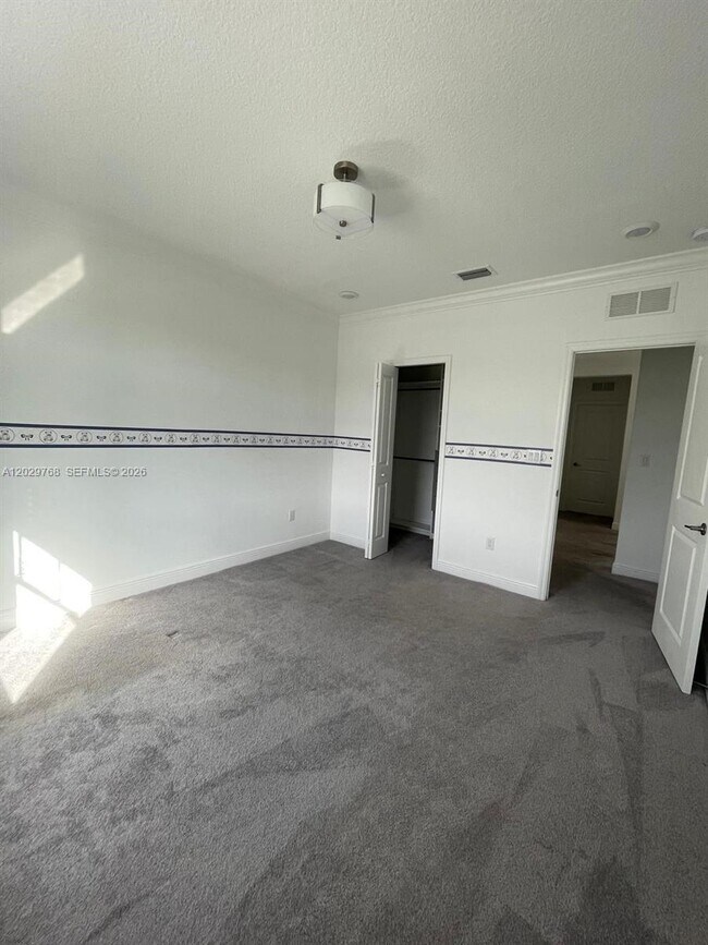 Building Photo - 3990 Pelicano Way