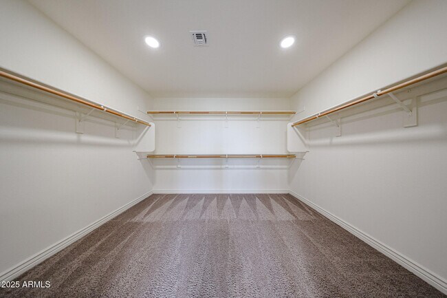 Building Photo - 2736 E Mews Rd