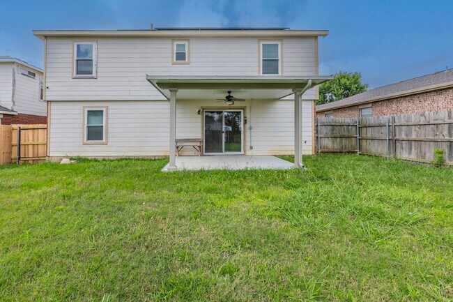 Building Photo - Right Around the Corner, Near Everywhere Y...