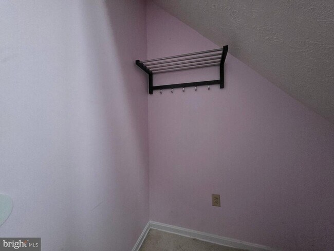 Building Photo - 58 Windbrooke Cir