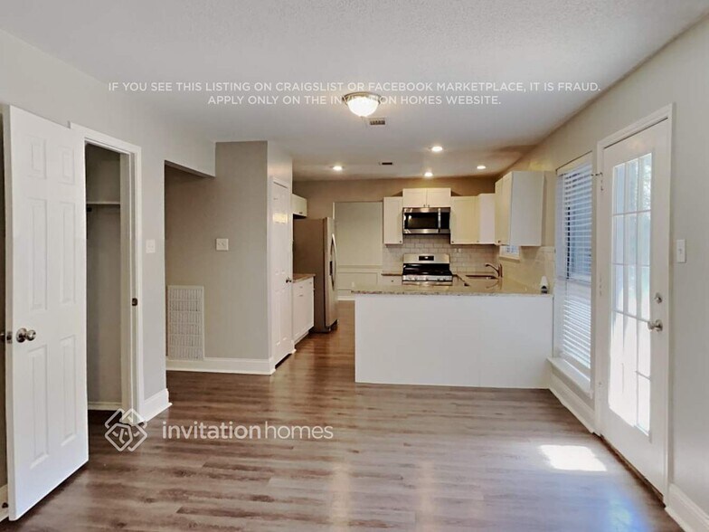 Building Photo - 6736 Mantissa Dr