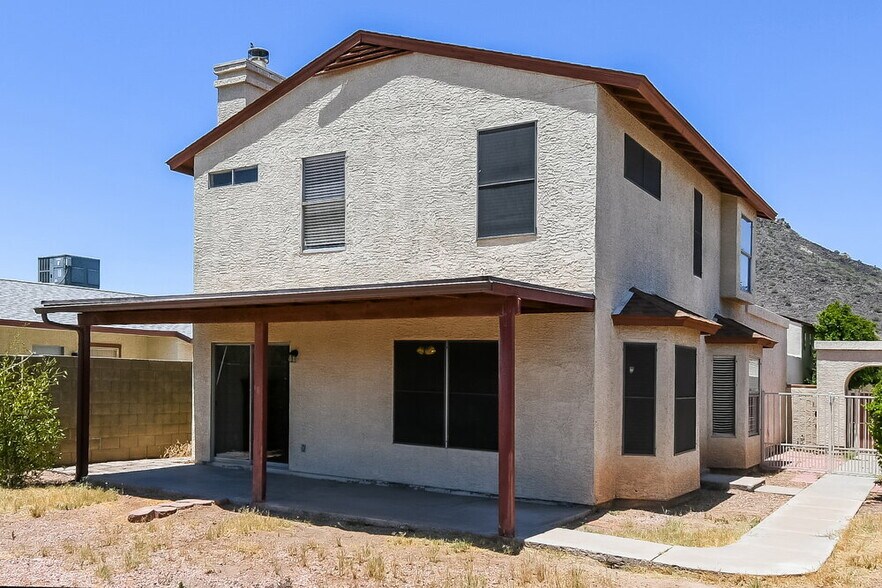 Building Photo - 4755 W Wahalla Ln