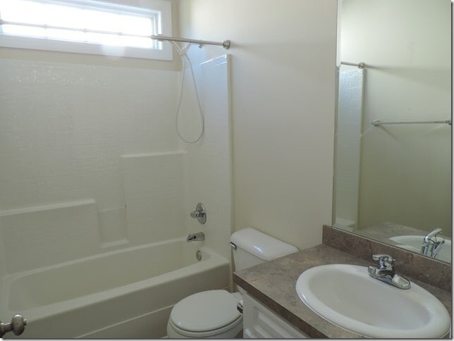 Building Photo - 2409 Chelsea Dr NW