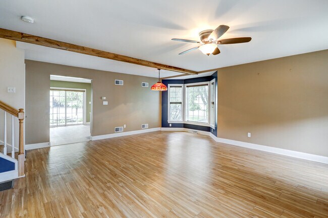 Building Photo - 258 Cool Creek Way