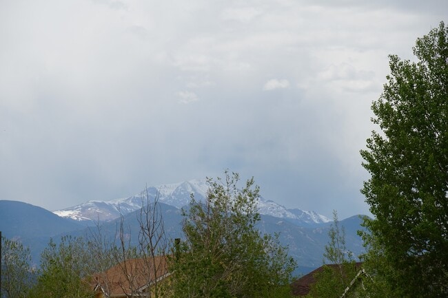 Building Photo - 6613 Payette Dr