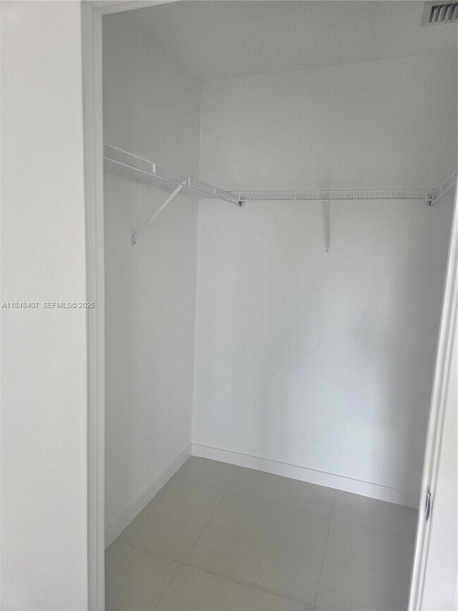 Building Photo - 79 SW 12th St