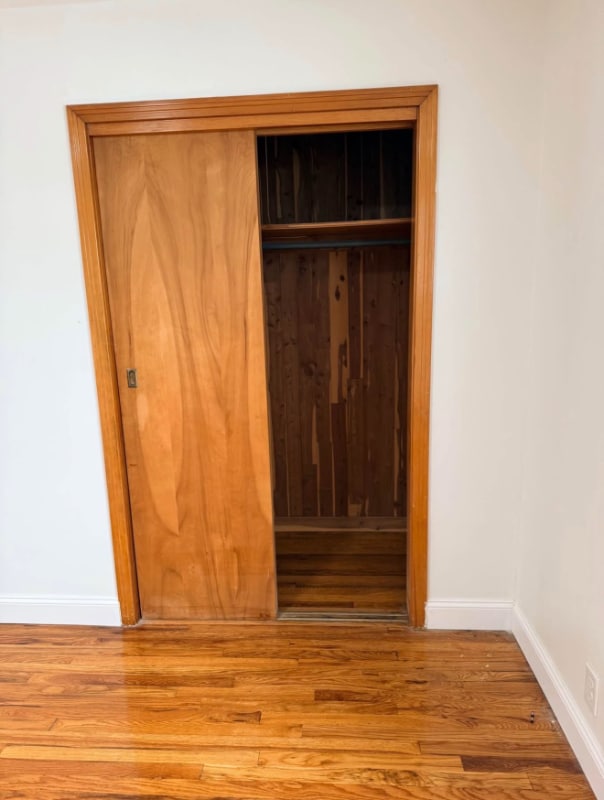 Building Photo - 1222 Kossuth Ave