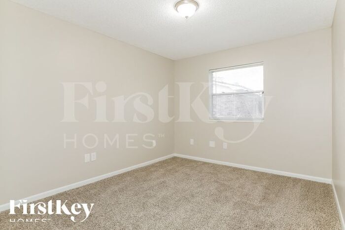 Building Photo - 8958 Chiswick Ct