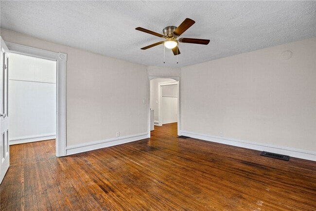 Building Photo - 75 Hamilton St