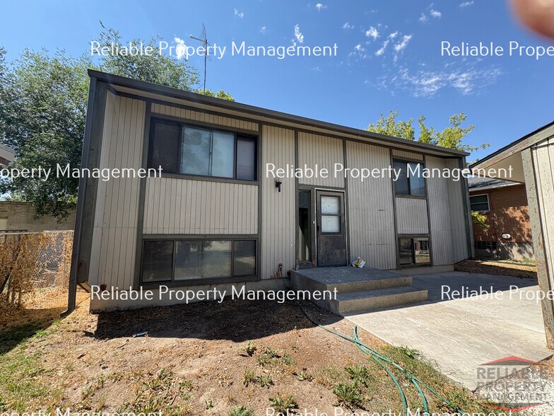 Building Photo - 965 Boise Ave