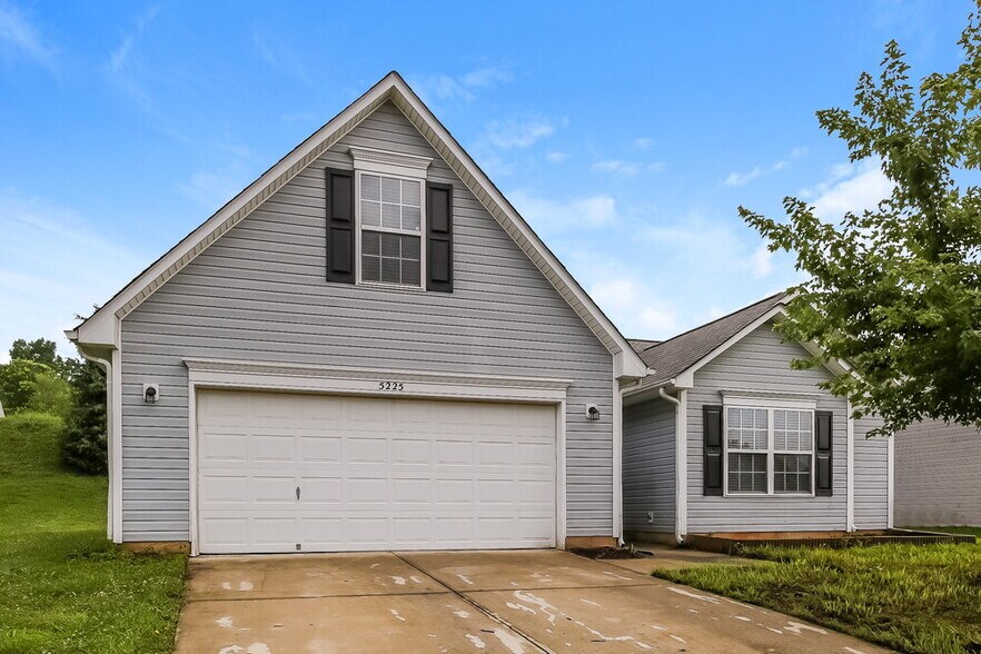 Building Photo - 5225 Hildreth Court