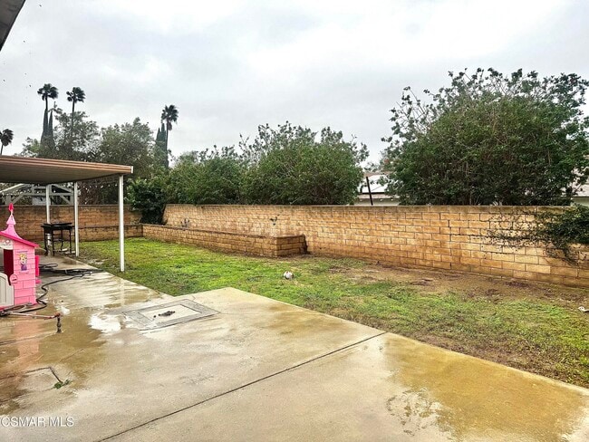 Building Photo - 2535 N Phyllis St